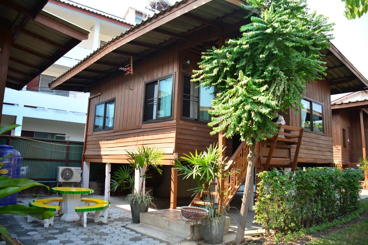 Cozy Stay In Old Town Chiang Mai Exterior photo